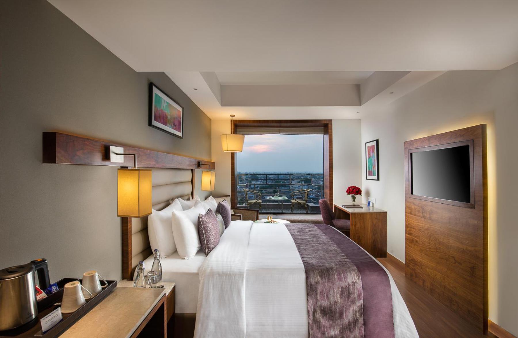 Nirvana Sarovar Portico Gorakhpur Extérieur photo